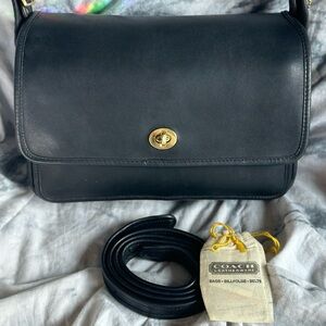 Sold Vintage Coach Pocket Bag 9875 Black Sold